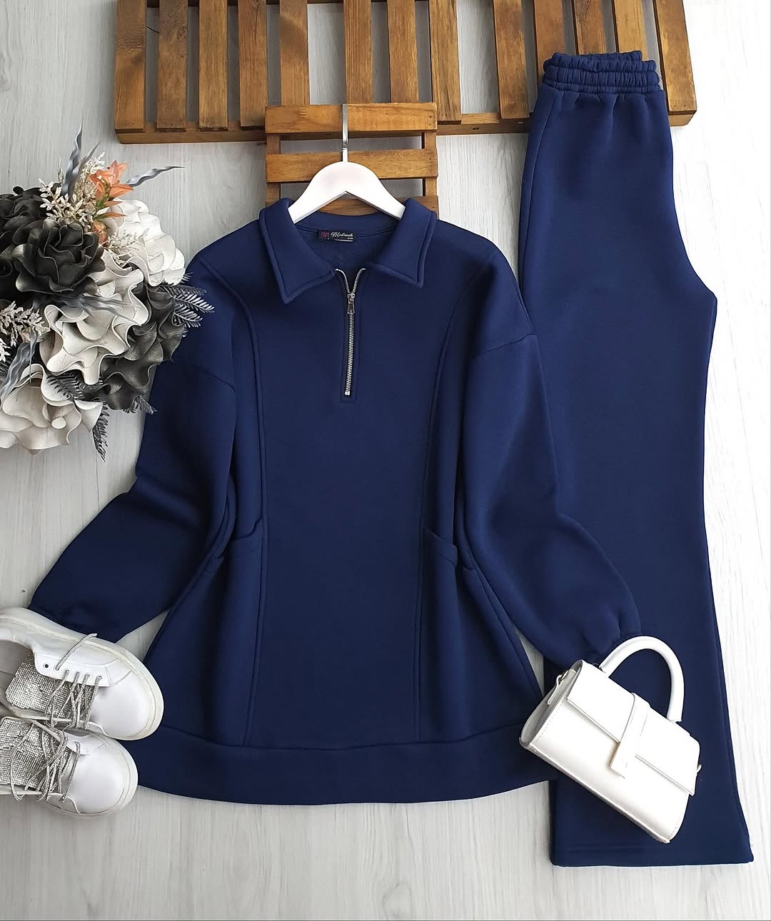 SS-108 Collar Zipper  Style 2-Pcs Winter Tracksuit