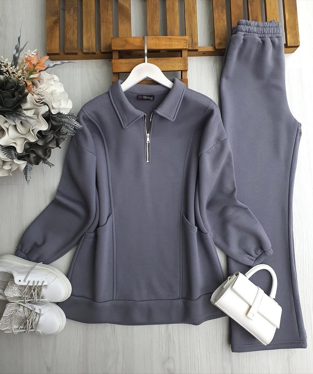 SS-108 Collar Zipper  Style 2-Pcs Winter Tracksuit
